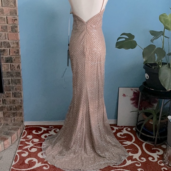 🆕 May Queen Silver Nude Split-hem Long Dress - Picture 3 of 12